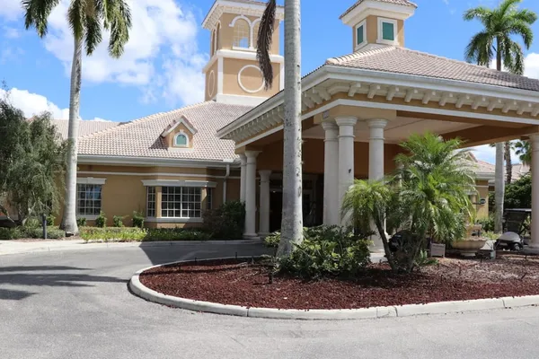 Aston Gardens At Pelican Pointe