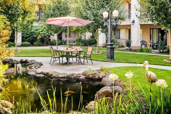 Atria Carmichael Oaks