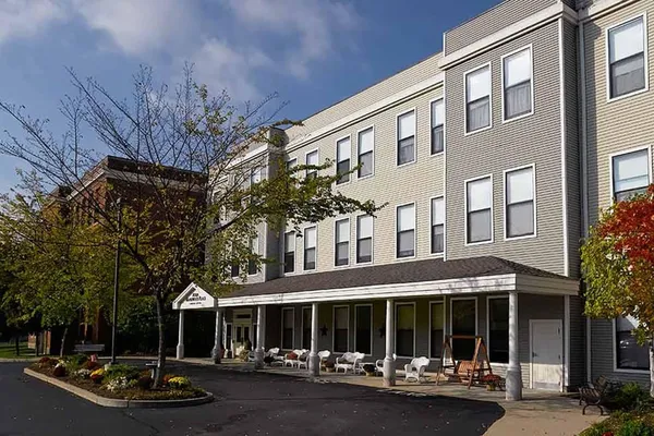 Atria Maplewood Place