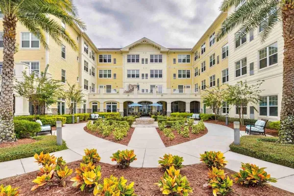 Azpira at Windermere