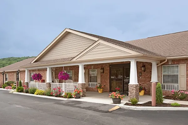 Colonial Courtyard at Tyrone