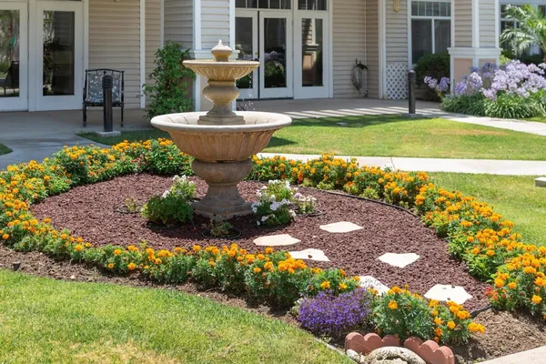 Discovery Commons Whittier