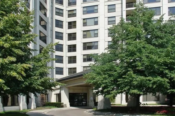 Discovery Village Des Plaines