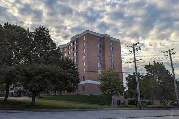 Discovery Village Hoffman Estates