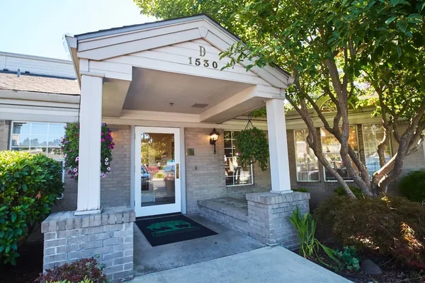 Farmington Square Medford