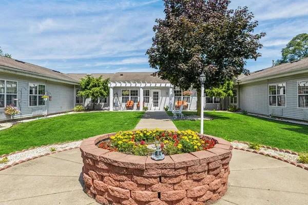 LakeHouse Three Rivers