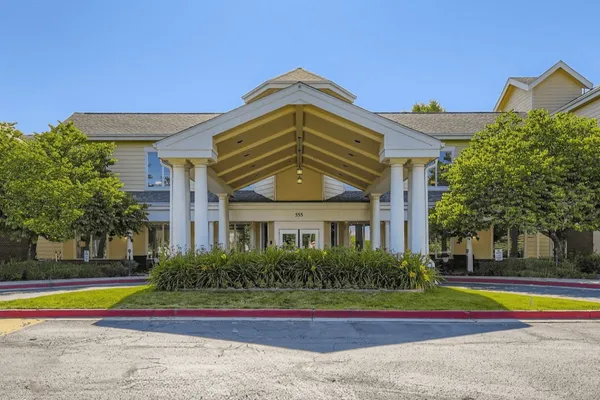 Lakewood Reserve Assisted Living & Memory Care