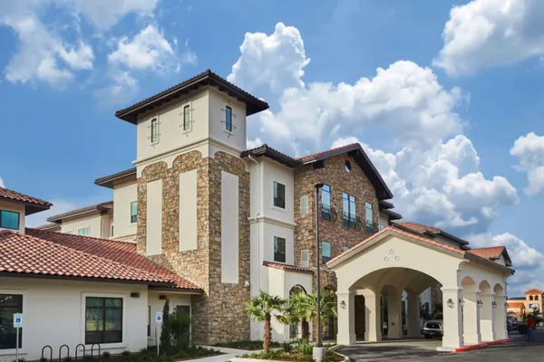 Lynridge of San Antonio Assisted Living & Memory Care