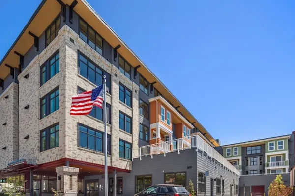 Merrill Gardens at Rockridge