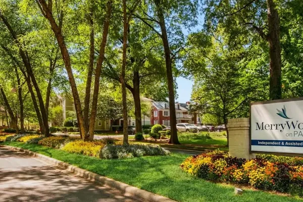 MerryWood on Park