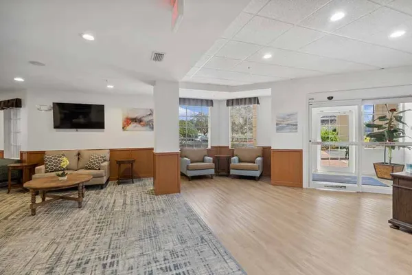 Palms at St. Lucie West Senior Living - Senior Living in Port St. Lucie, FL