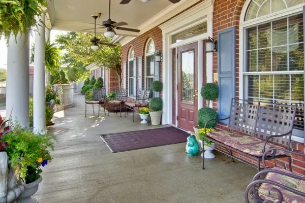 Ravenwood Senior Living