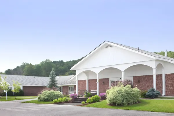 Saint Albans Healthcare & Rehabilitation Center