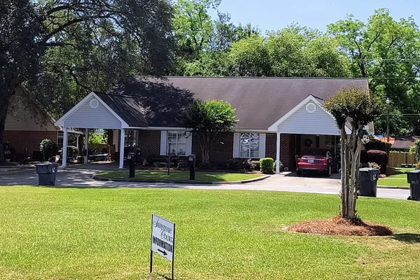 Savannah Court of Camilla - Senior Living in Camilla, Georgia