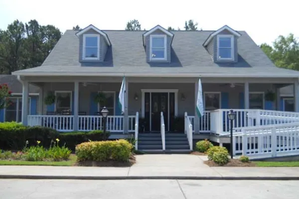 Savannah Court of Milledgeville - Senior Living in Milledgeville, Georgia