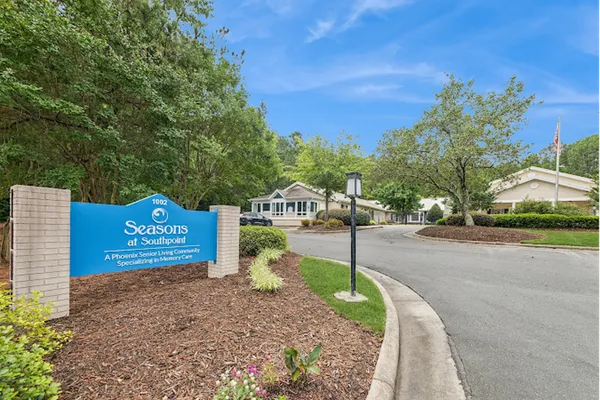 Seasons at Southpoint