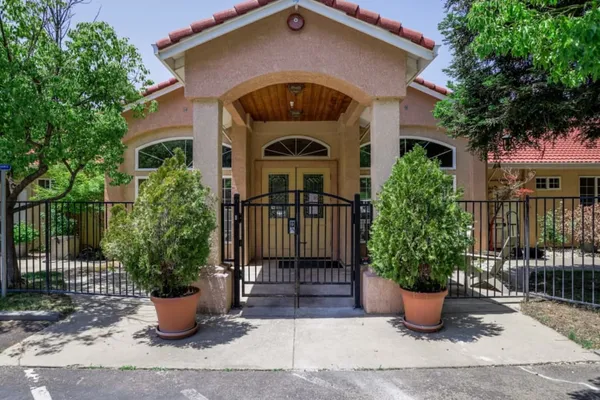 Senior Care Villa of Loomis