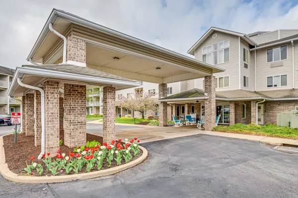 Solstice Senior Living at Fenton