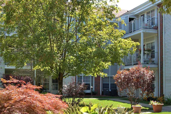 Solstice Senior Living at Groton