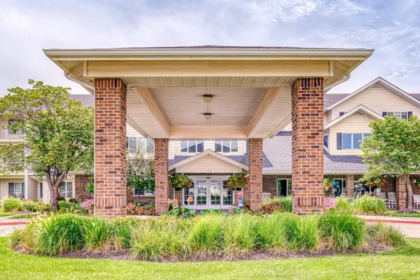 Solstice Senior Living at Lee's Summit