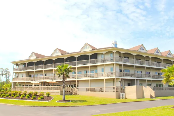 SummerHouse Bay Cove