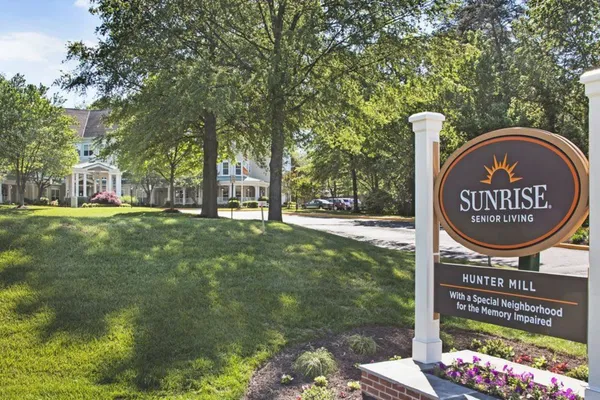 Sunrise at Hunter Mill