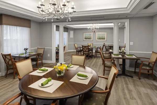 Terrabella Thornblade