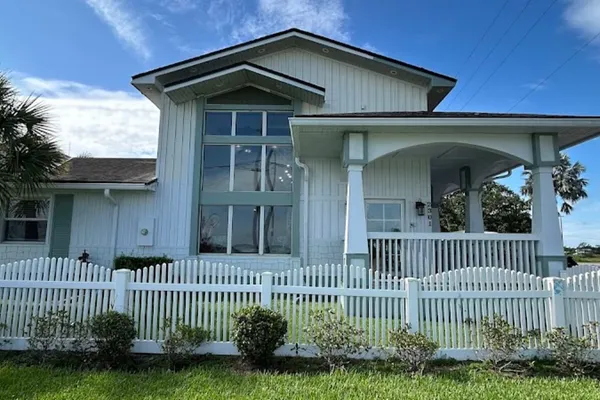 The Manor at Lake Jackson
