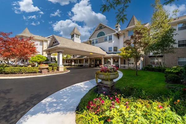 Waltonwood Royal Oak