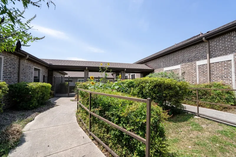 Adante Assisted Living & Memory Care photo 5