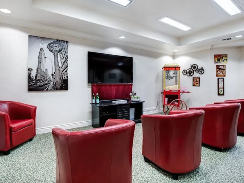 Aegis Living Callahan House photo 8