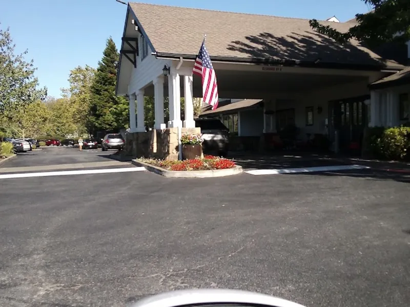 Aegis Living Corte Madera photo 9