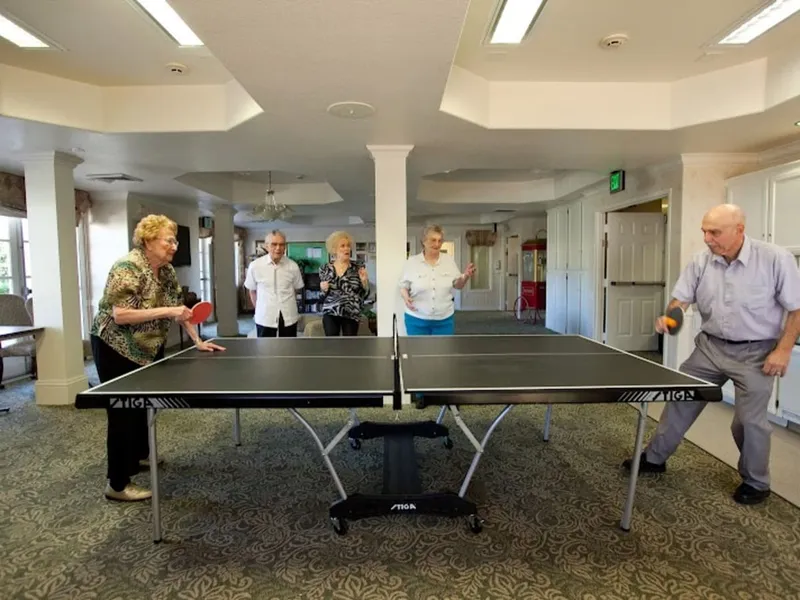 Aegis Living Granada Hills photo 7