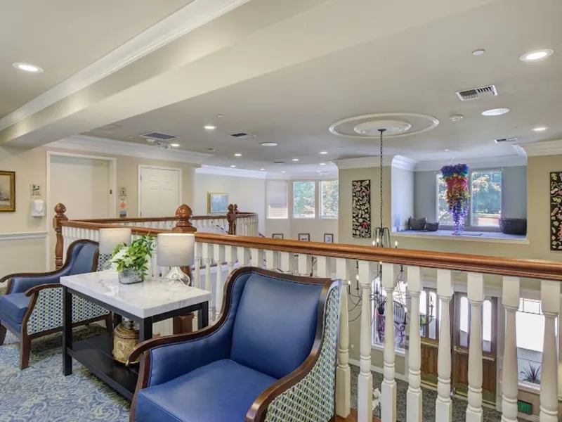 Aegis Living Kirkland photo 8