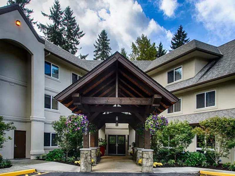 Aegis Living Marymoor photo 6