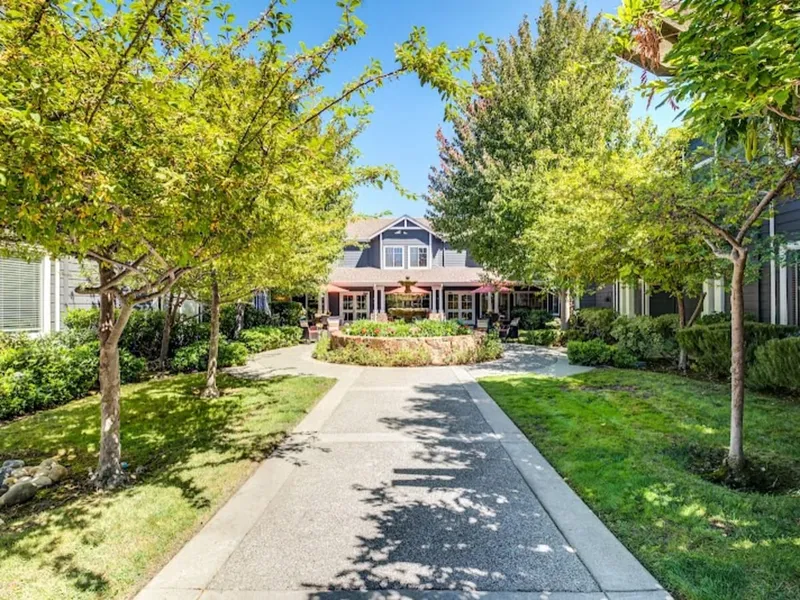 Aegis Living Moraga photo 4