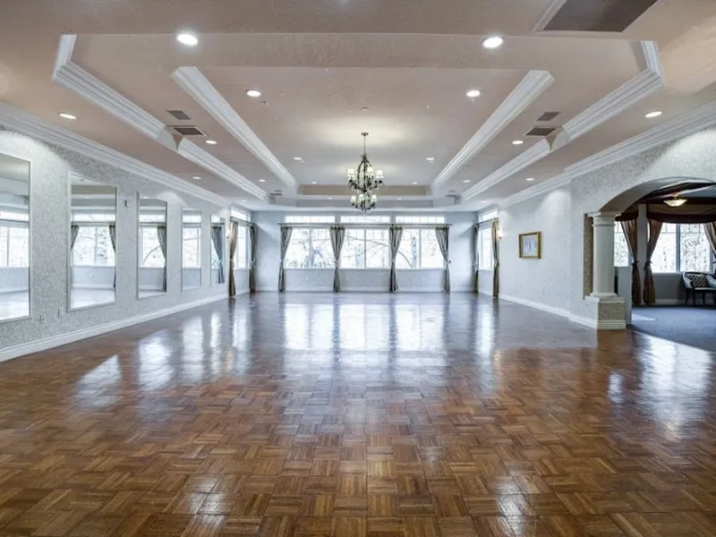 Aegis Living Shoreline photo 8