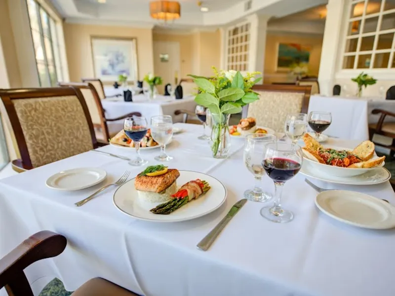 Aegis Living Ventura photo 8