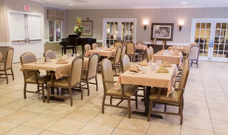 Amber Glen Memory Care photo 8