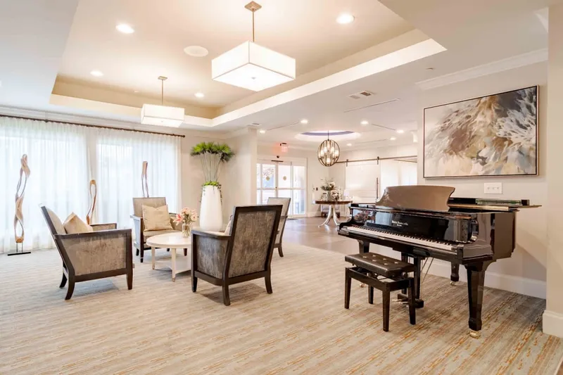 Arbor Terrace Burnt Hickory photo 2