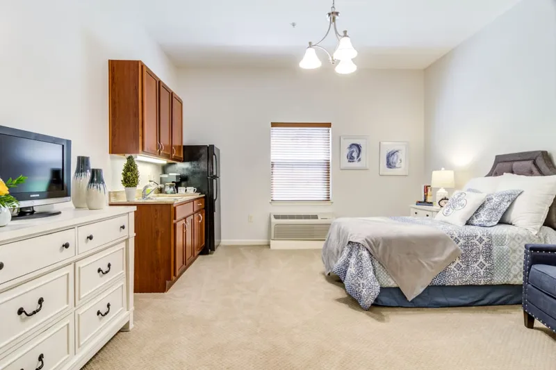 Arbor Terrace Crabapple photo 2