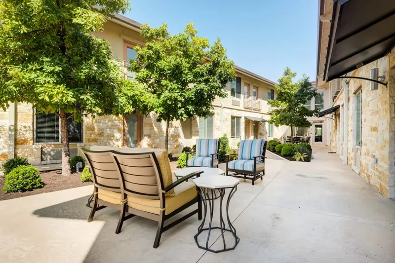 Arbor Terrace Lakeway photo 10