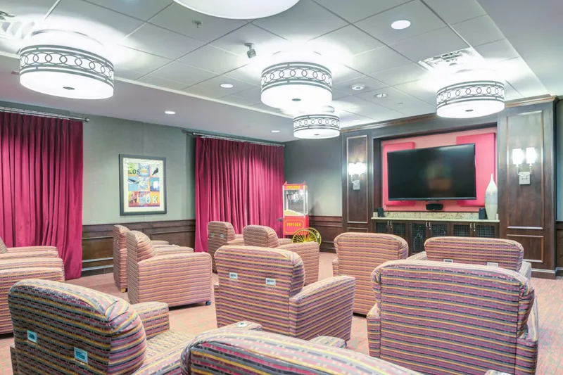 Arbor Terrace Roseland photo 3