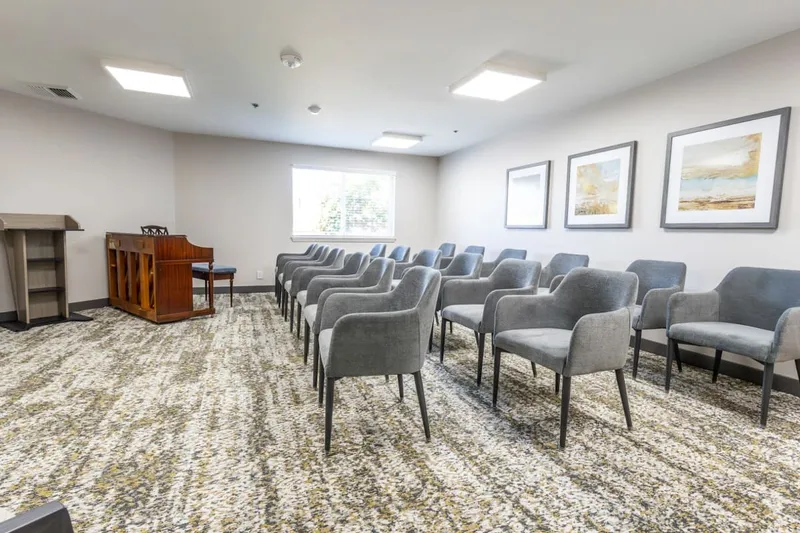 Asher Point Independent Living of Arlington photo 5