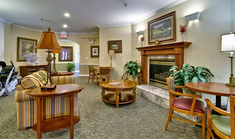 Ashland Villa Senior Living photo 2