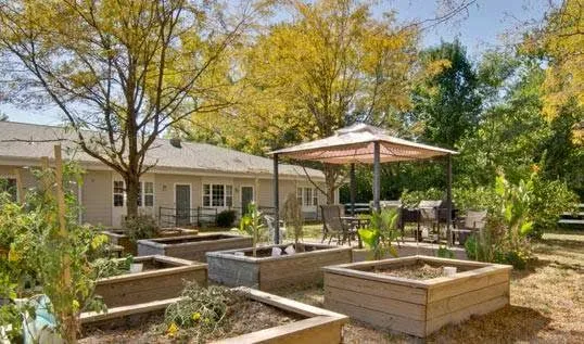 Ashland Villa Senior Living photo 4