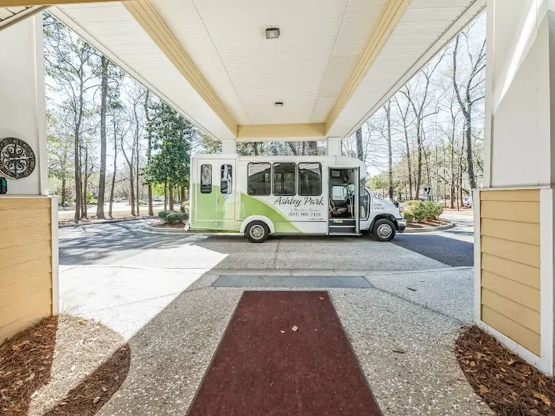 Ashley Park by Barclay House photo 3