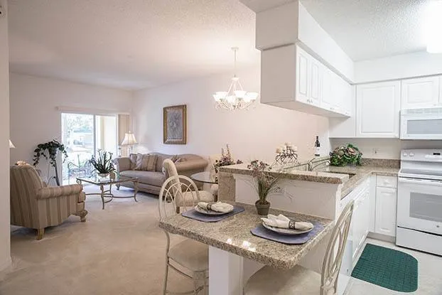 Aston Gardens At Parkland Commons photo 9