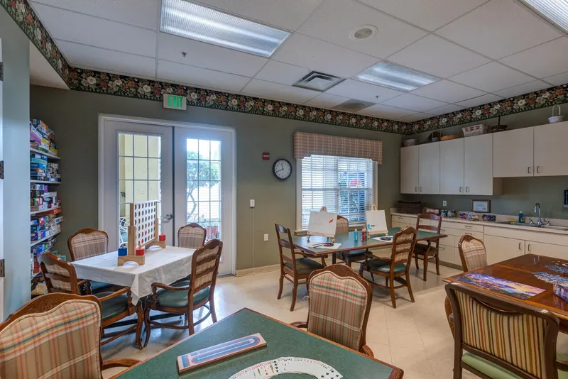 Aston Gardens At Sun City Center photo 7