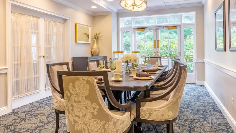 Atria Bay Shore photo 9